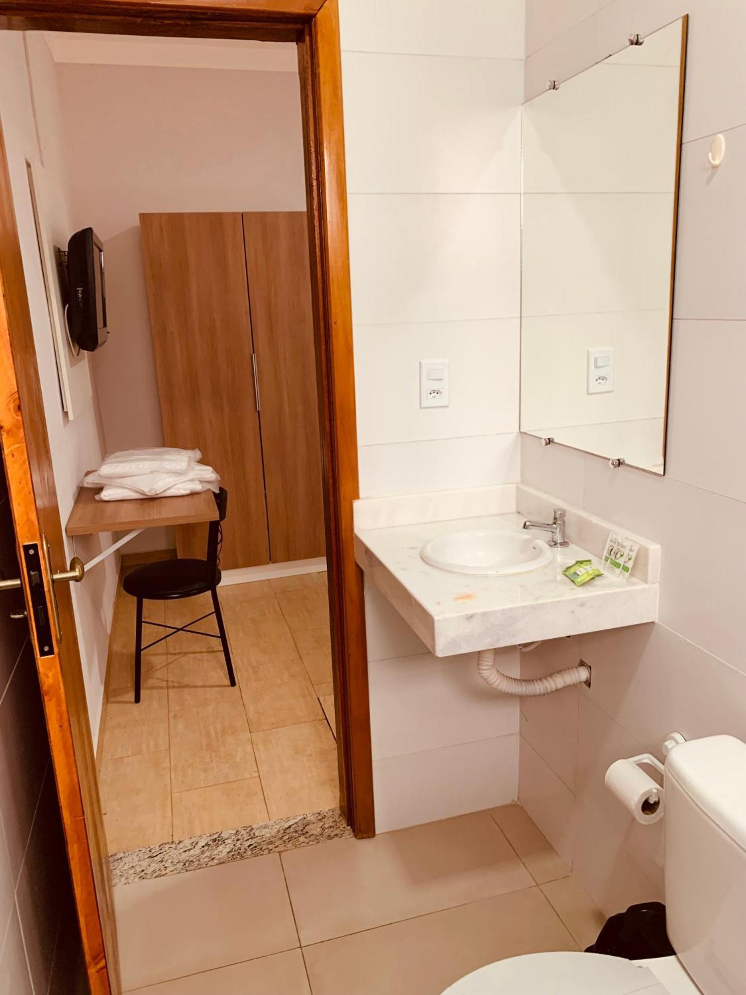 Hotel Belvedere Araras - Fácil Acesso Hospital São Leopoldo e Faculdades Habitación foto